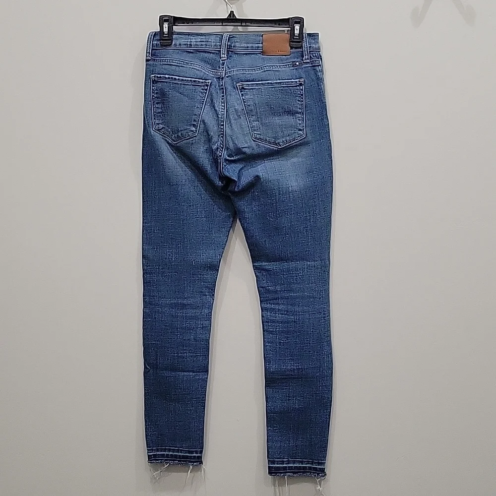 Lucky Brand Bridgette Skinny Jeans Size 2/26 - Picture 2 of 6